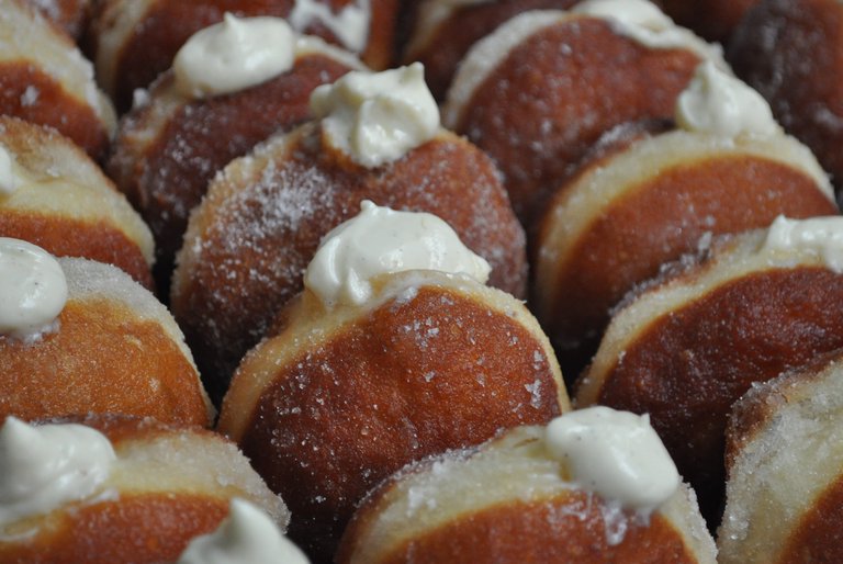 Pączki z creme patissiere